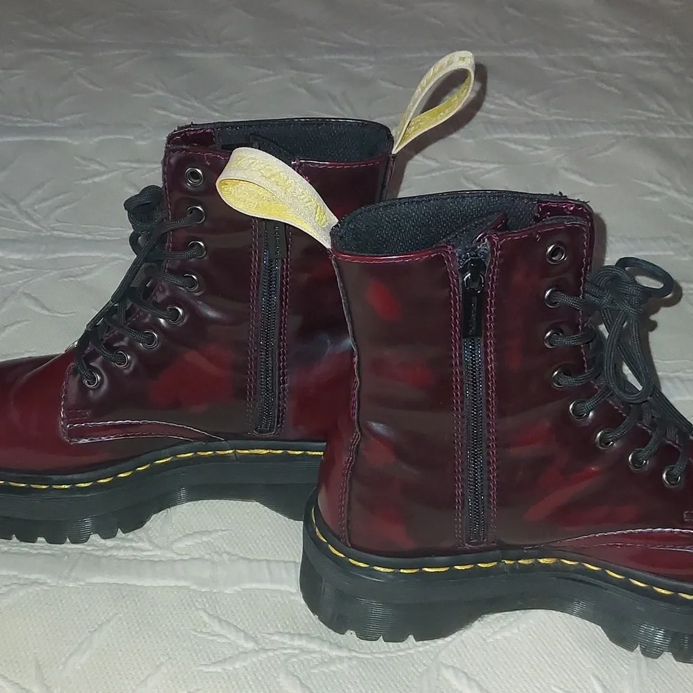 COPY - Dr. Martens Air Wair Boots - Picture 6 of 13